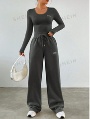 Letter Graphic Crop Tee & Drawstring Waist Sweatpants Two Piece Set