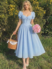 Elegant Short Sleeve Midi Dress With Twisted Heart Neckline