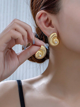 1pair Ocean Beach Style Simple & Sweet Double-Sided Printed Shell Shaped Women's Earrings