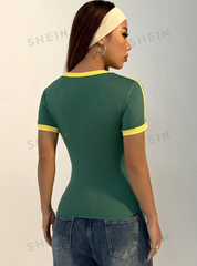 V-Neck Short Sleeve Printed Tee