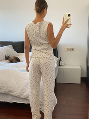 2pcs Ditsy Floral Allover Print Top & Flowy Pants Pajama Set