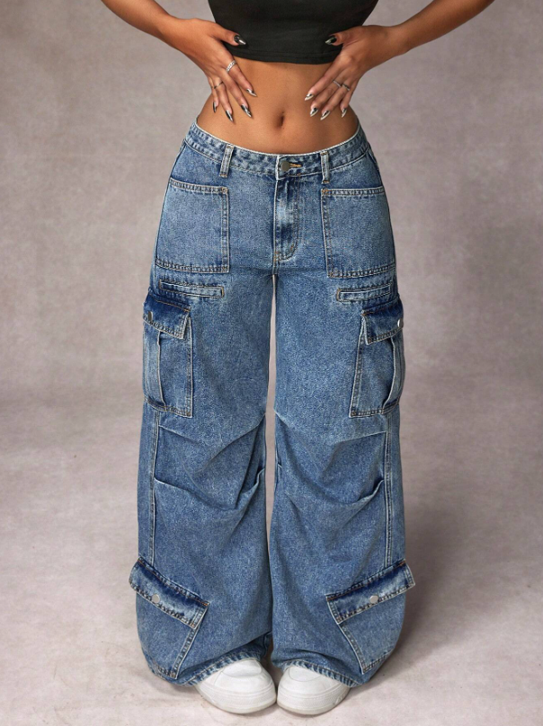 Wide-Leg Cargo Jeans