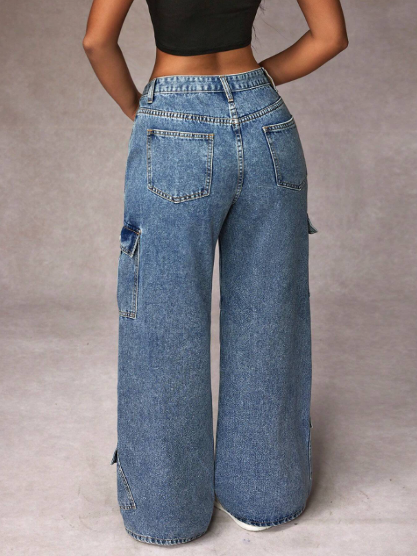 Wide-Leg Cargo Jeans