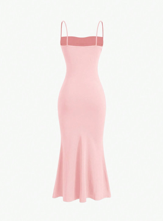 Solid Color Pleated Mermaid Hem Spaghetti Strap Dress